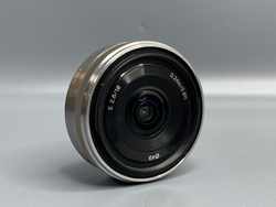 Sony E 16mm f/2.8