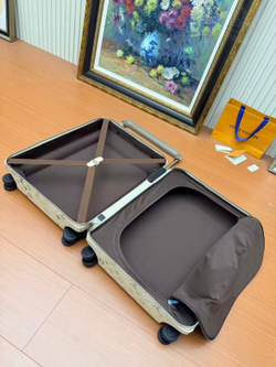 Дорожный чемодан Louis Vuitton Horizon 55