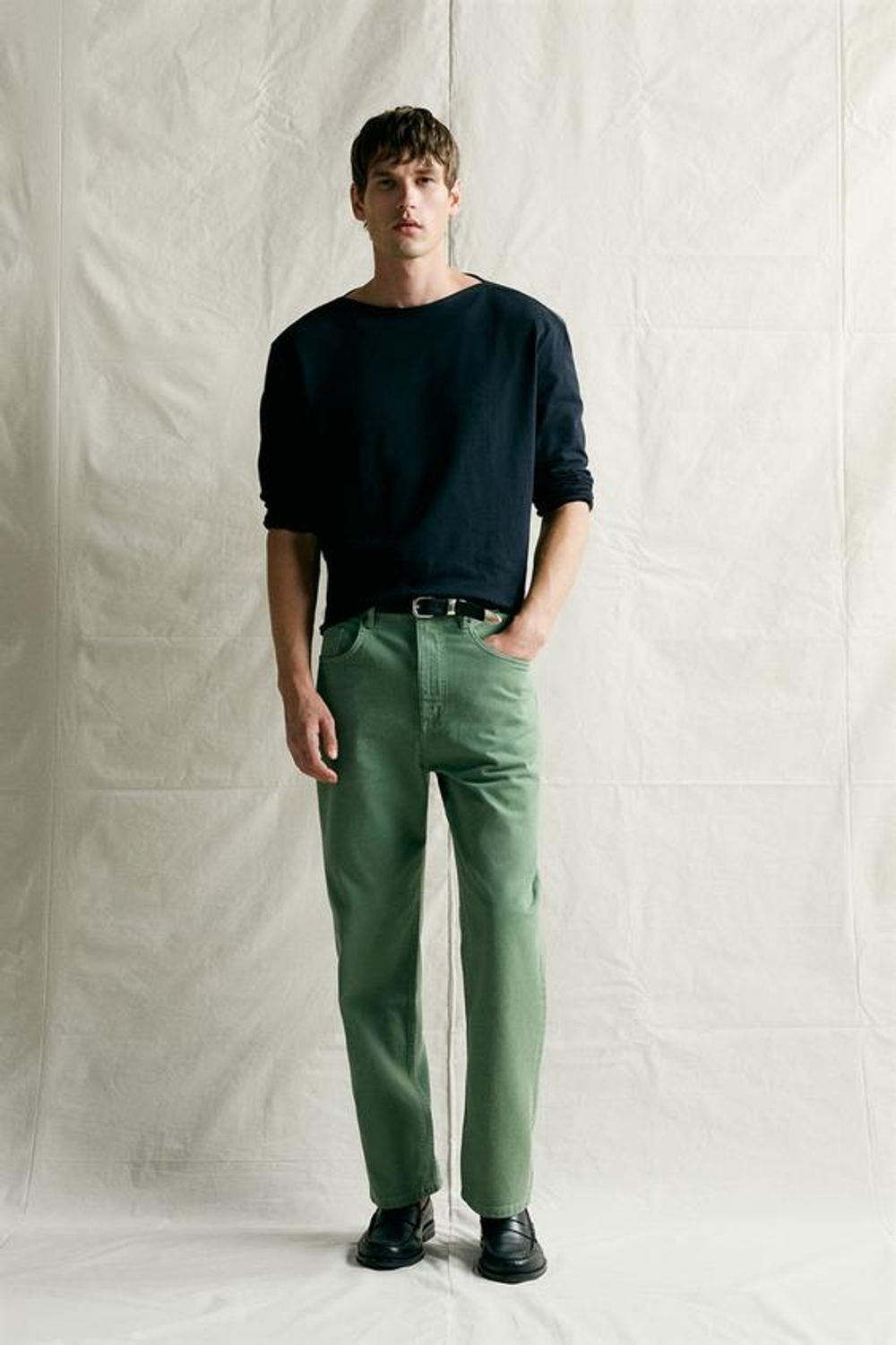ZARA ДЖИНСЫ RELAXED FIT С ЭФФЕКТОМ СТИРКИ, МЯГКИЙ ЗЕЛЕНЫЙ