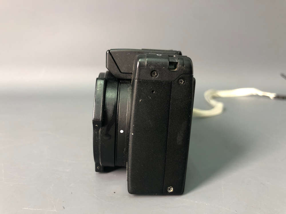 Ricoh GX200