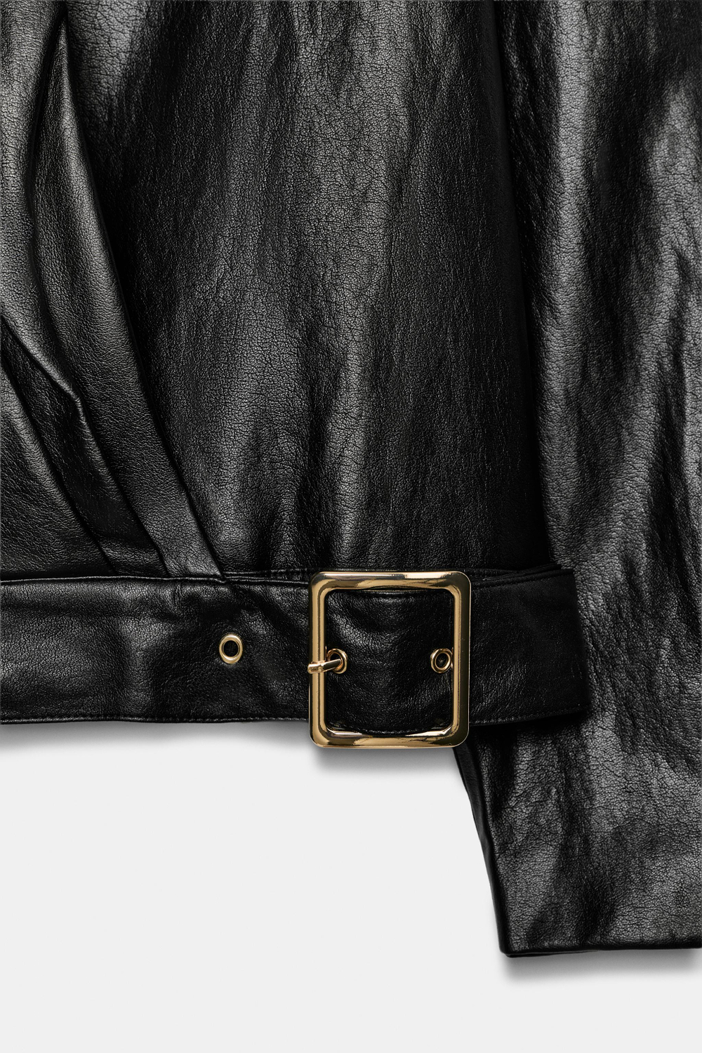 КУРТКА С ЗАПÁХОМ ПОД КОЖУ — ZARA