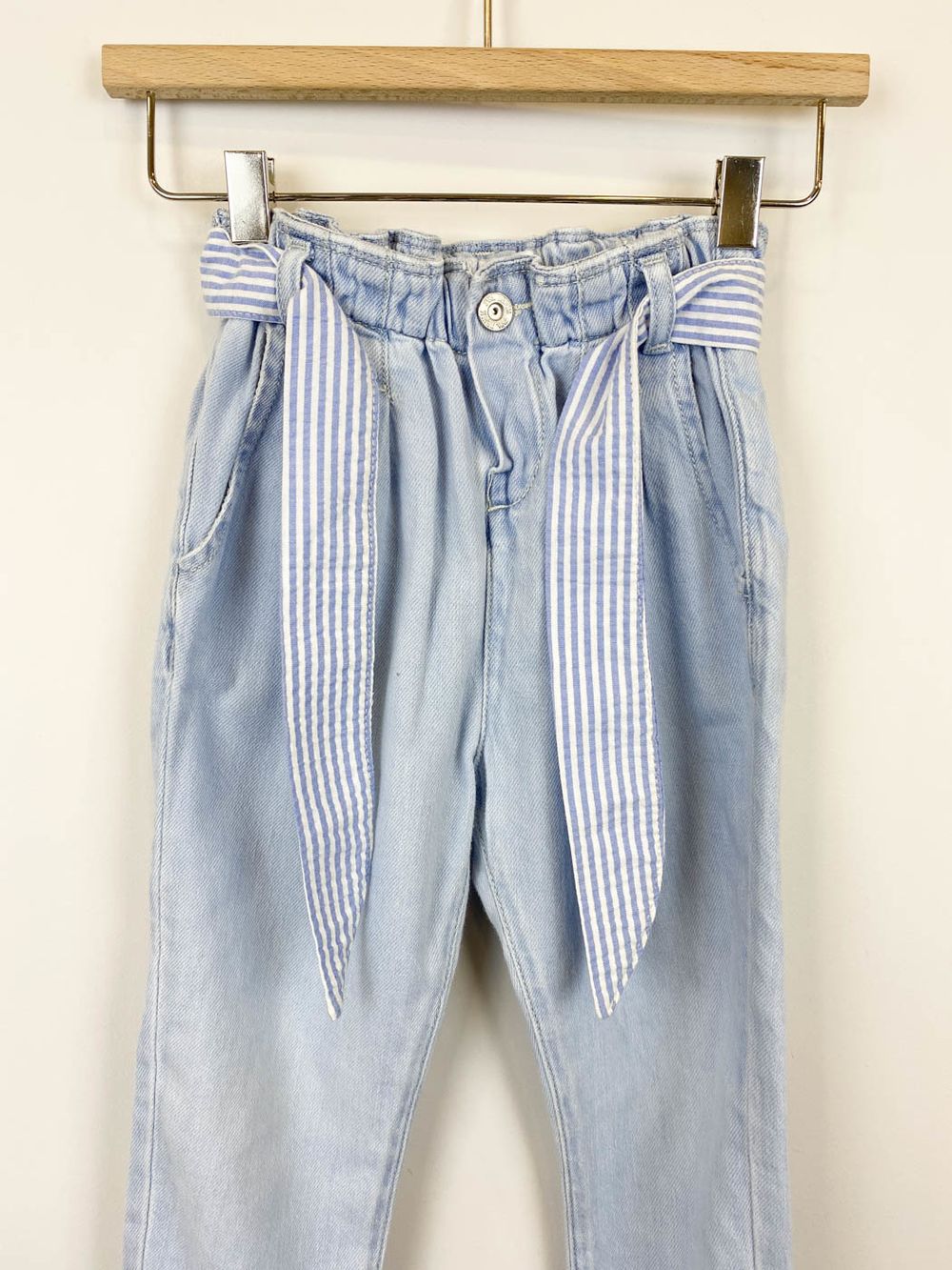 Джинсы Zara