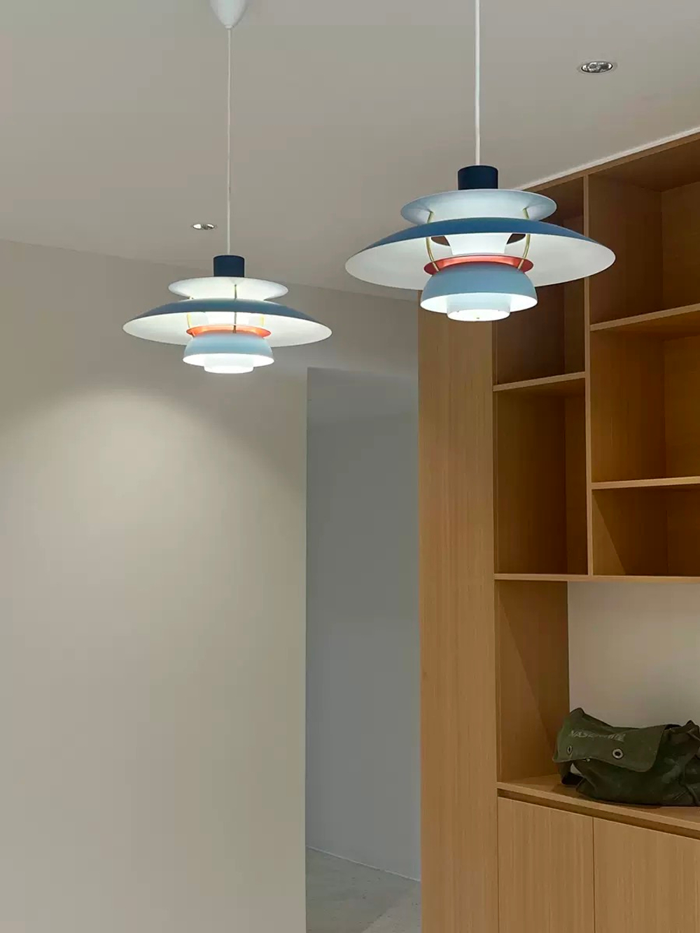 Pendant design lamp PH 5 by Louis Poulsen (Blue)
