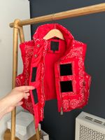 Пуховый жилет Givenchy и толстовка, 116