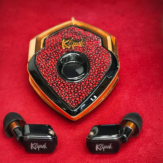 T10 Bespoke Edition Ruby in The Rough