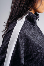 Свитшот Half-Zip Leopard Sweatshirt PRIMAL 866 Черный леопард