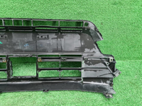 Решетка переднего бампера Suzuki Vitara 2 (18-24)