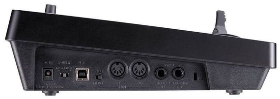 ROLAND A-800PRO миди клавиатура. 61 клавиша