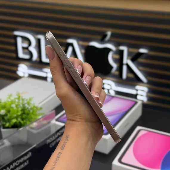Б/У Телефон Apple iPhone 15 Pro Max 256 Natural 81%