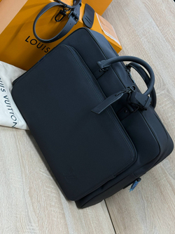 Портфель Louis Vuitton