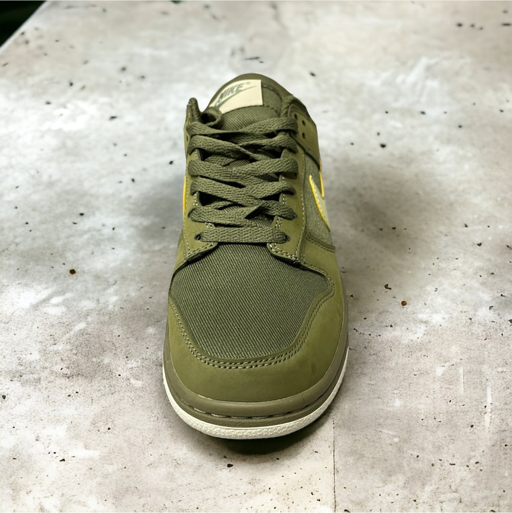 Nike SB Dunk Low • Oil Green
