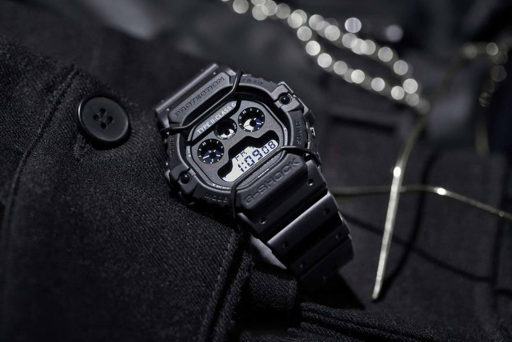 Японские наручные часы Casio G-SHOCK DW-5900NH-1DR