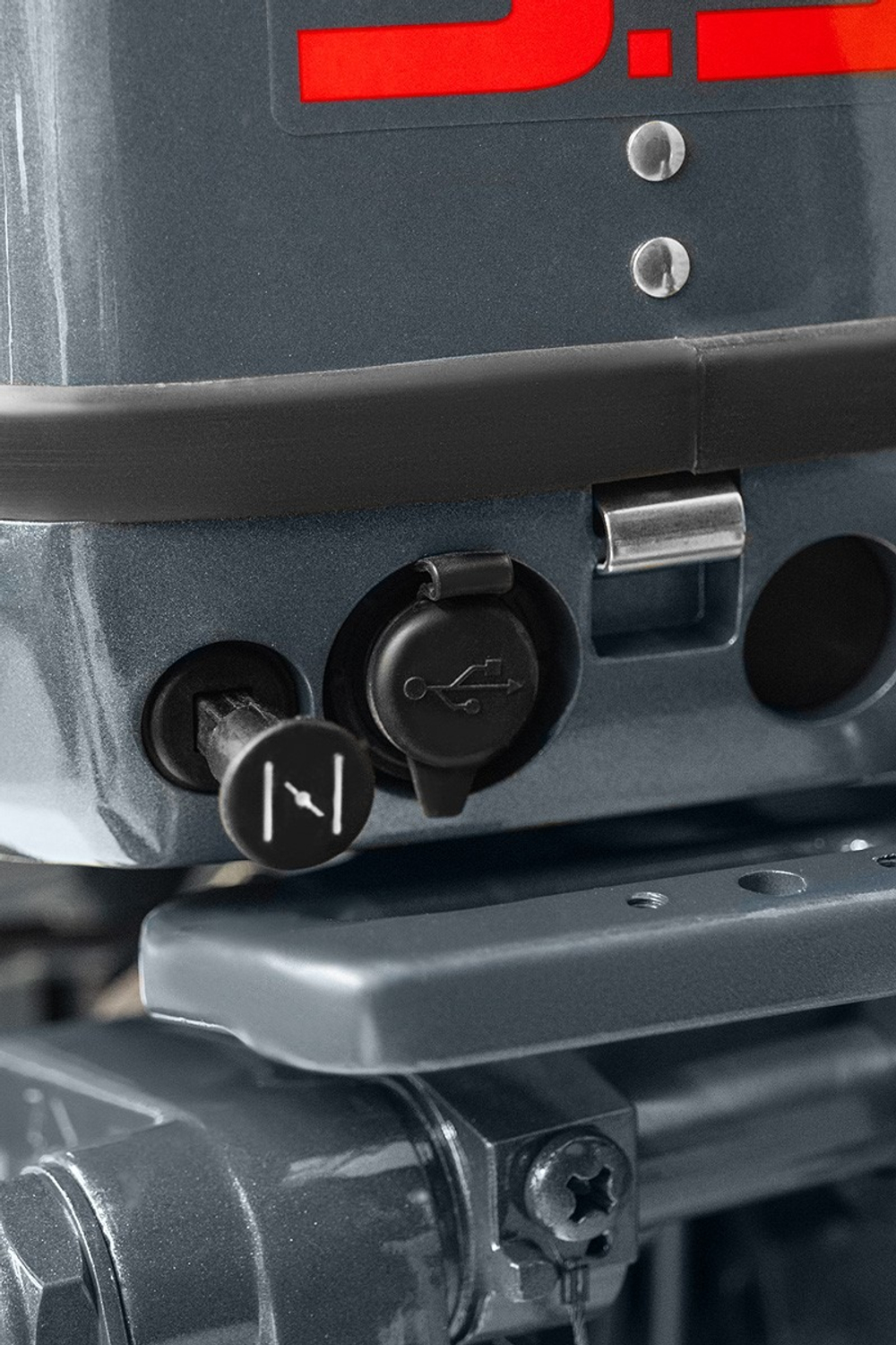 Таймень NX 4000 НДНД PRO красный/черный + KAMISU T 9.9 BMS (комплект лодка + мотор)