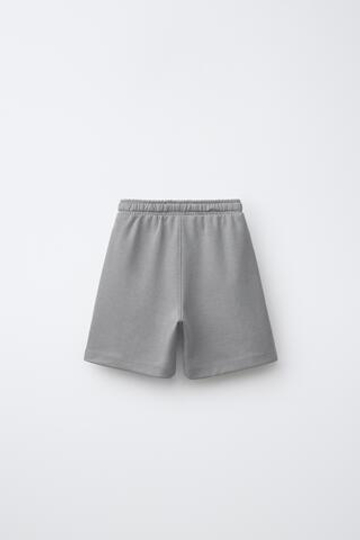 ZARA КОМПЛЕКТ ИЗ ФУТБОЛКИ И ШОРТОВ ИЗ ИНТЕРЛОКА,, СЕРЫЙ МЕЛАНЖ