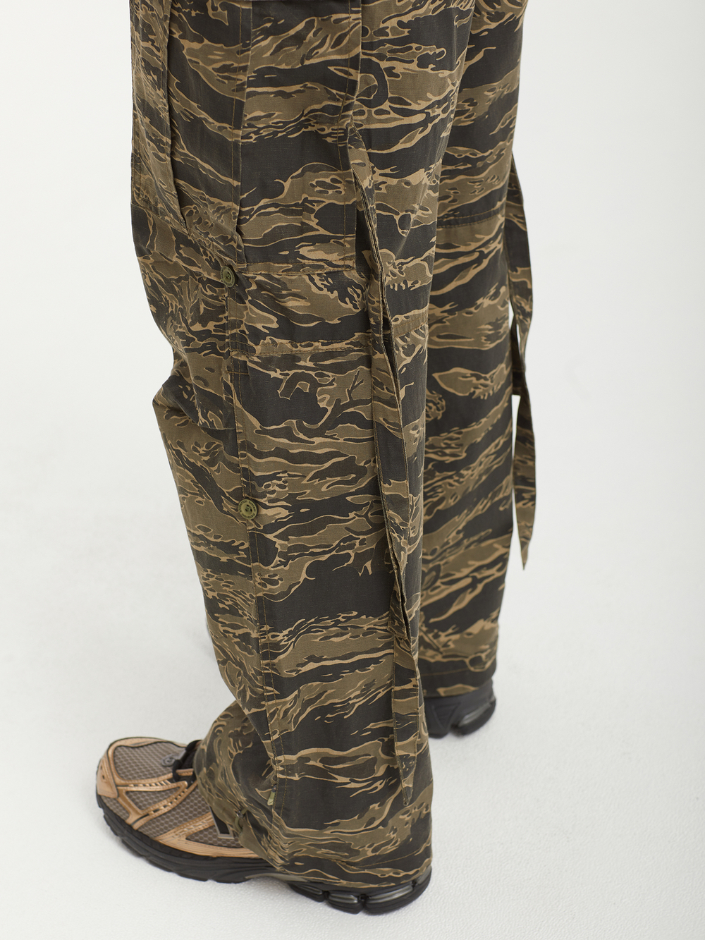 Мужские Брюки Bonsai Tigerstripe Loose