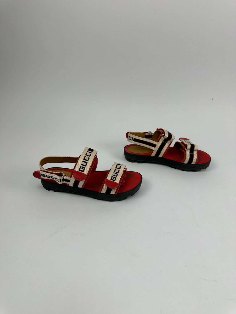 Сандалии Gucci