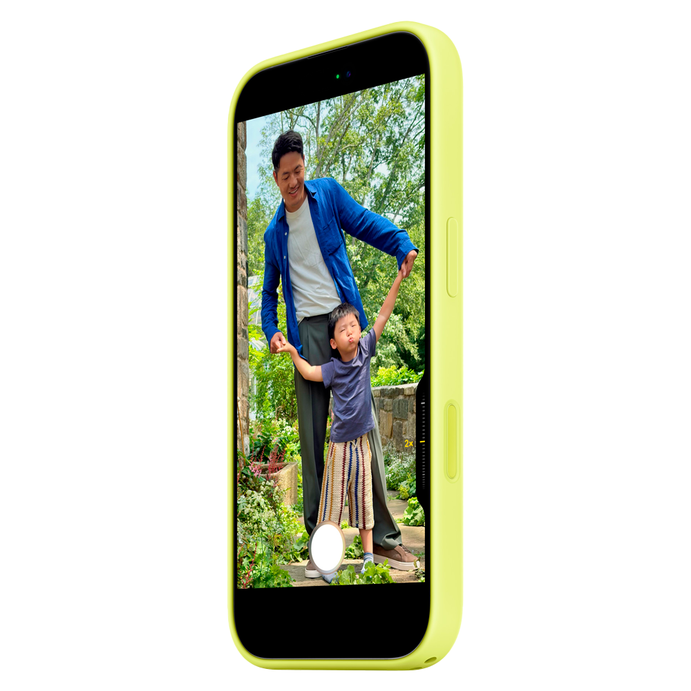 Силиконовый чехол Apple Silicone Case with MagSafe для iPhone 17, Neon Yellow