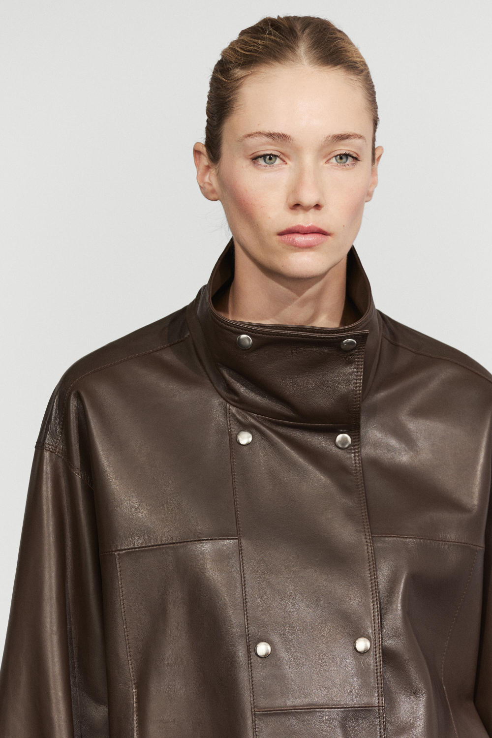 Massimo Dutti Кожаная куртка из наппы с застежкой на планку, коричневый