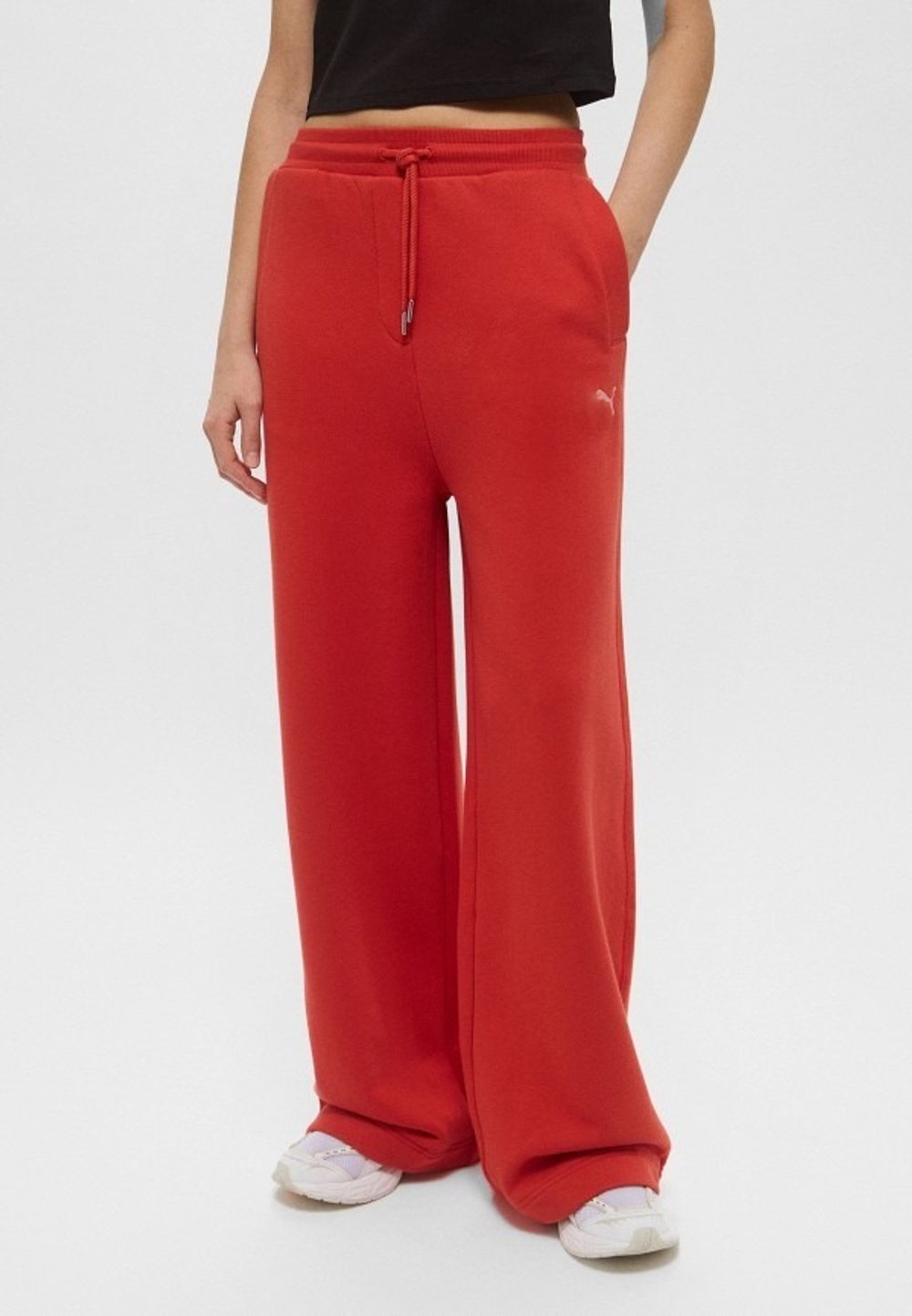 Брюки спортивные женские PUMA PREMIUM ESS Relaxed Sweatpants op