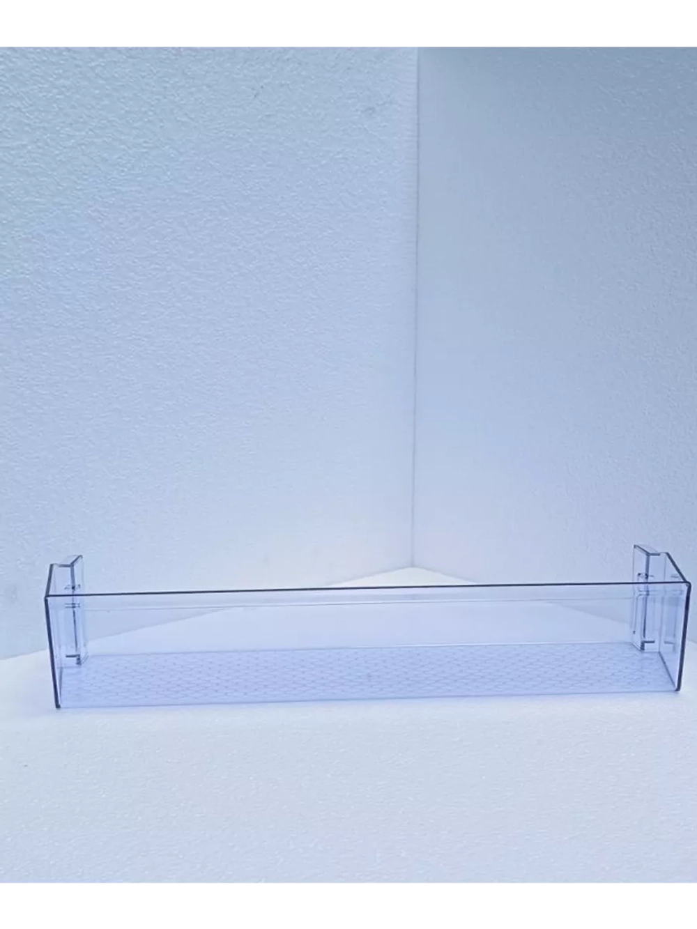 Полка (балкон) нижняя на дверь для холодильника Beko 4638030500 (4638030100, 4666010100, 4638030900, 4640560800)