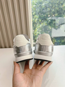 Кроссовки Chanel
