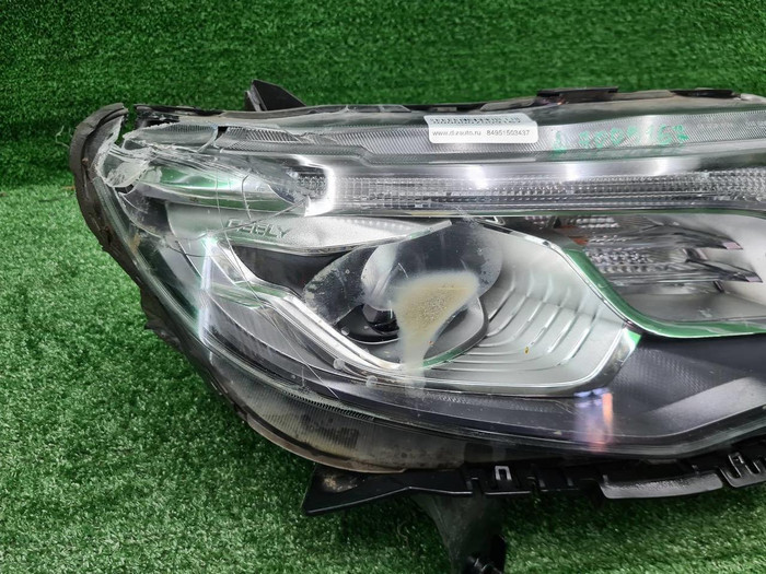 Фара правая Geely Atlas 1 (2016-2022) LED