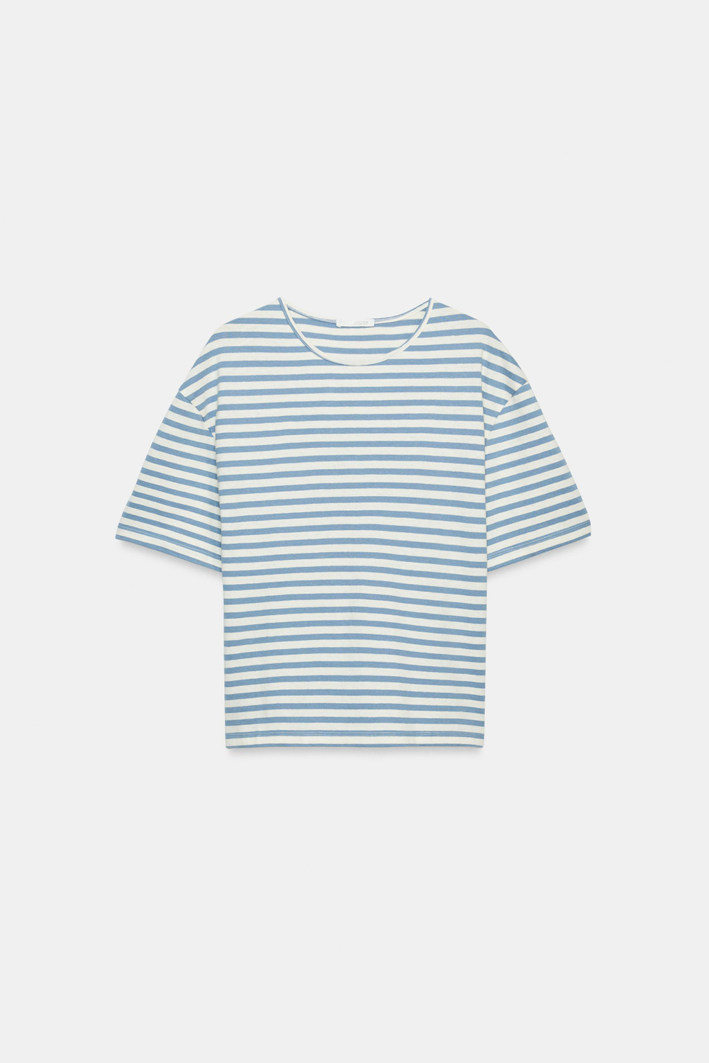ФУТБОЛКА В ПОЛОСКУ С КОРОТКИМИ РУКАВАМИ — ZARA