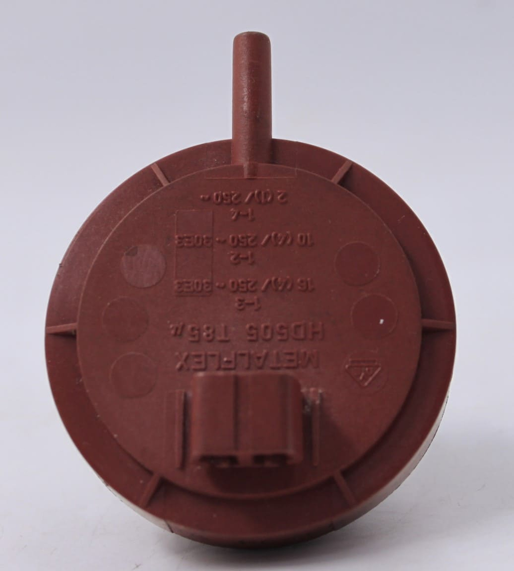 Датчик уровня воды (прессостат) 505GF102 160016158.00 (уровни 90-65-330) стиральной машины Ariston, Indesit