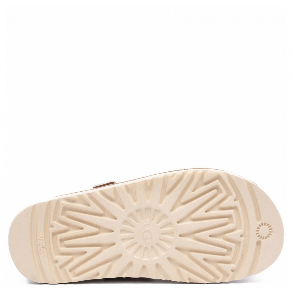 UGG Goldenstar Clog "Sand"