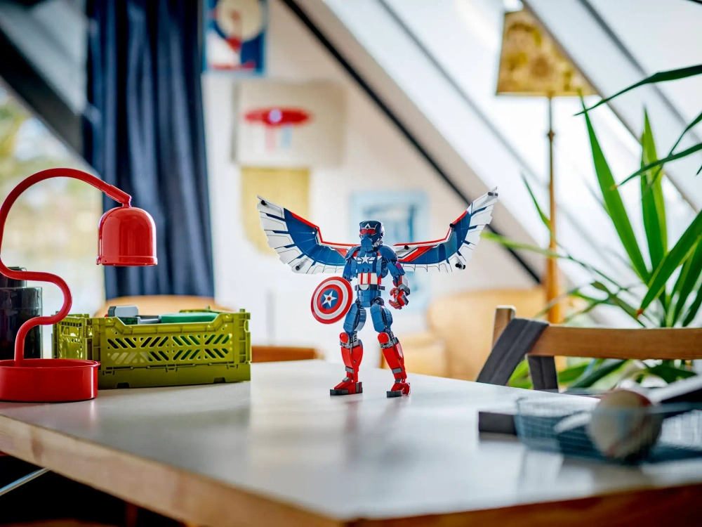 Конструктор LEGO Marvel 76296 Новая строительная фигура: Капитана Америки