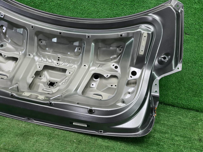 Крышка багажника Changan Lamore (2023-н.в.)
