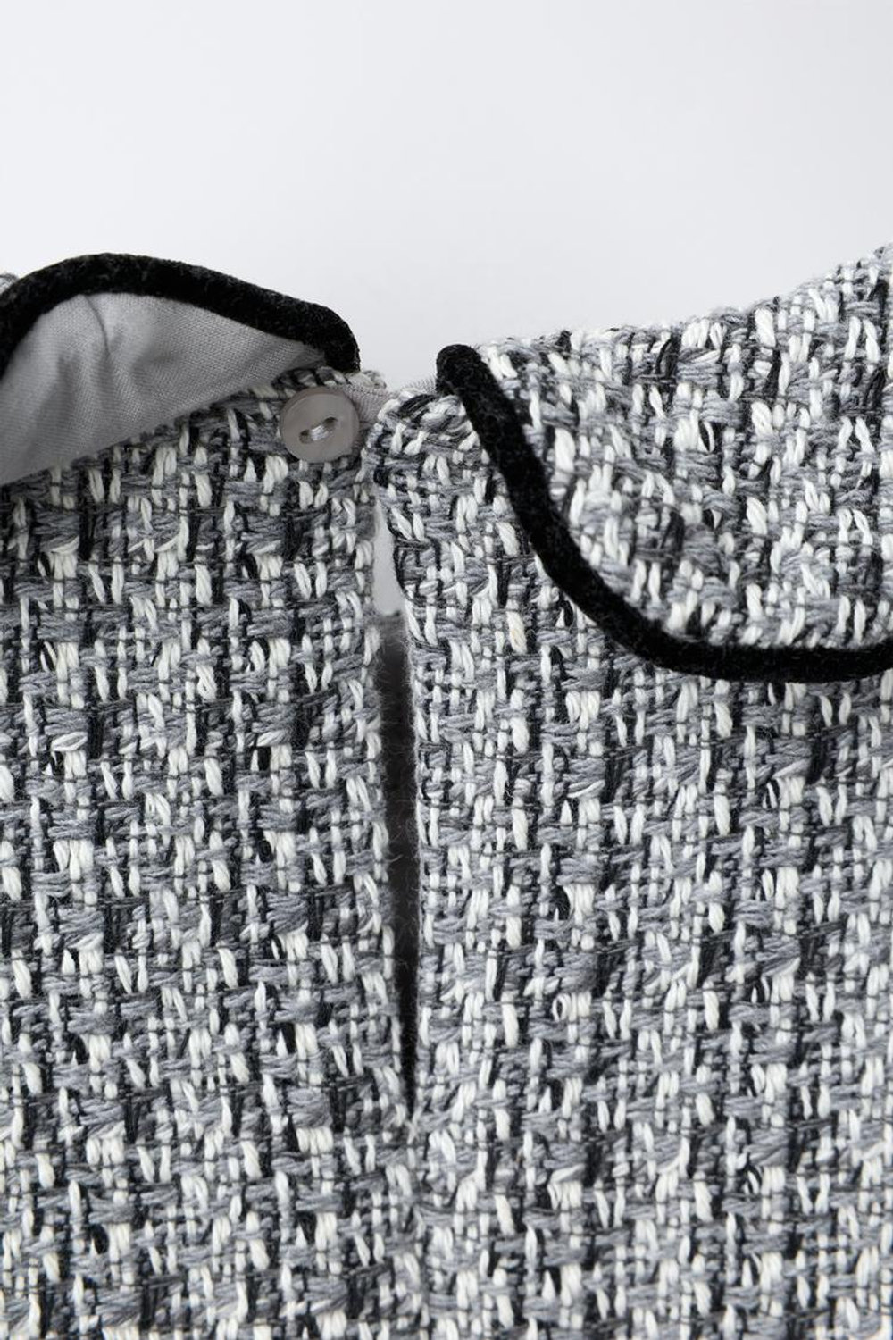 ZARA ПЛАТЬЕ ИЗ РЕЛЬЕФНОЙ ТКАНИ С БАНТОМ, СЕРЫЙ