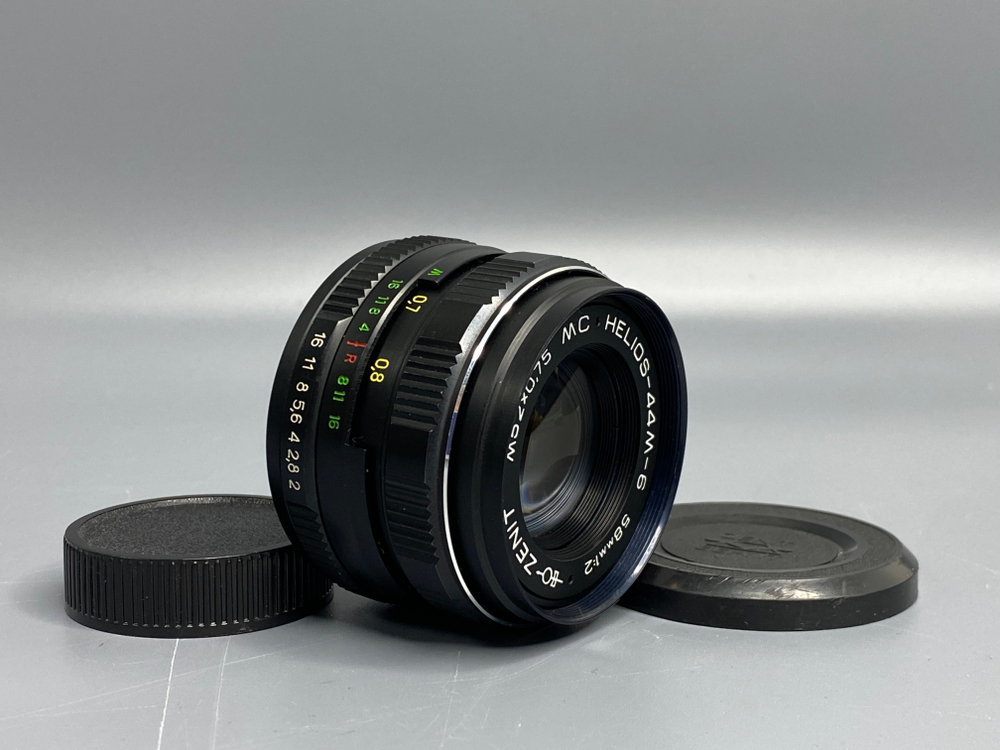 MC Helios-44M-6