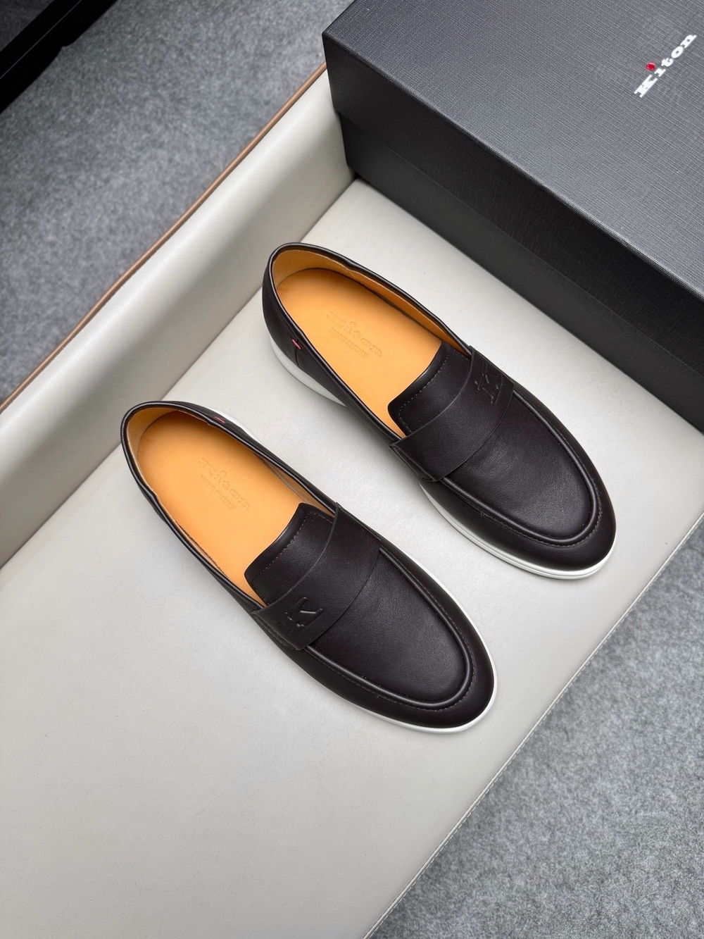 Лоферы Kiton
