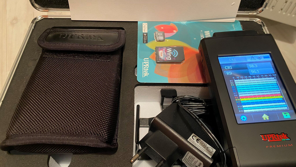 Портативный спектрометр UPRtek MK350N Premium