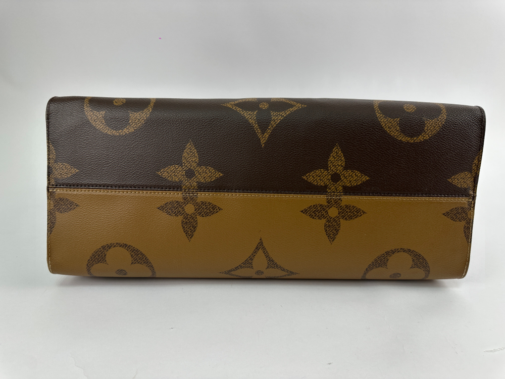 Сумка Louis Vuitton OnTheGo