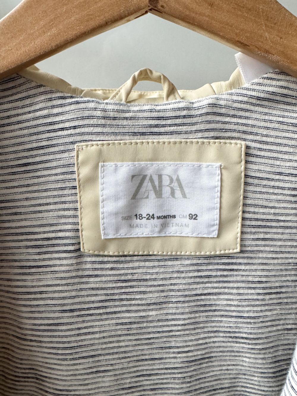 Плащ Zara, 92