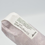 DAVINES Спрей-праймер для блеска и объема волос, защита от влаги More Inside