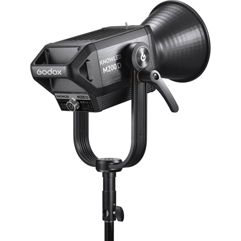 Светодиодный осветитель Godox Knowled M200D