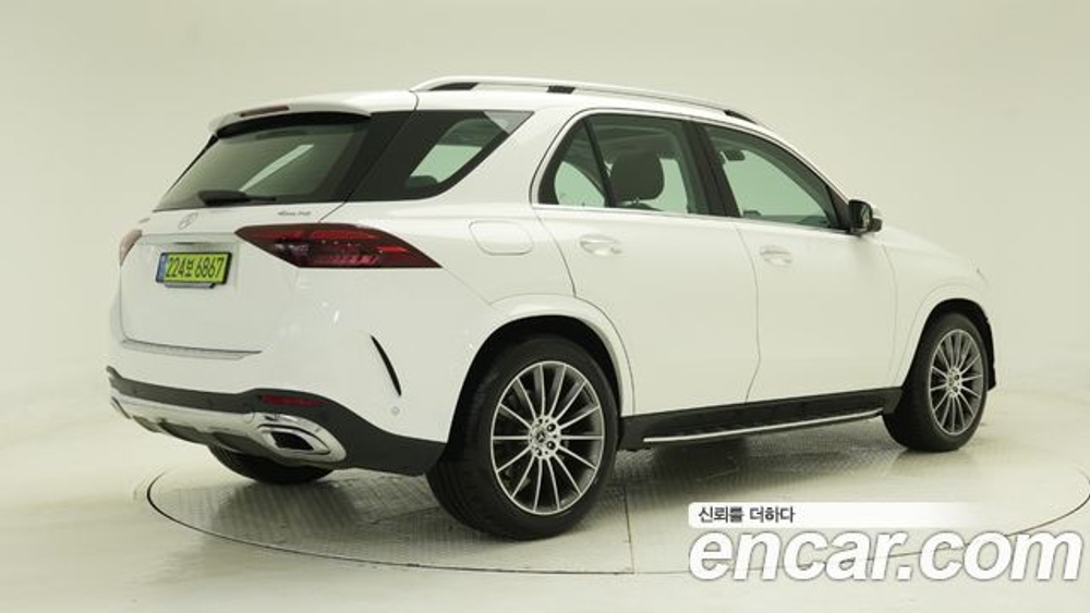 Mercedes-Benz GLE-Class GLE450 4MATIC — 2025