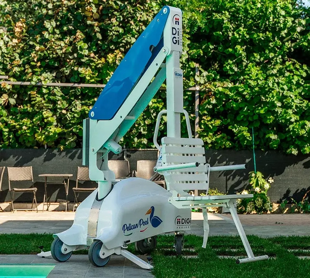 Подъемник для бассейна PELICAN POOL (мобильный, автономный, высокий борт)