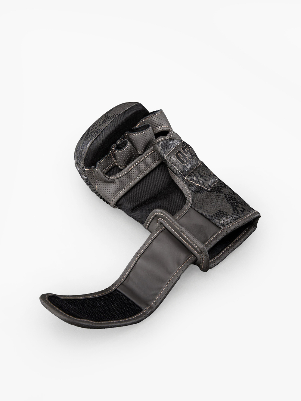 Перчатки ММА Venum Impact Evo Scales Dark Grey