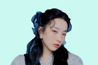 SEULGI (Red Velvet)