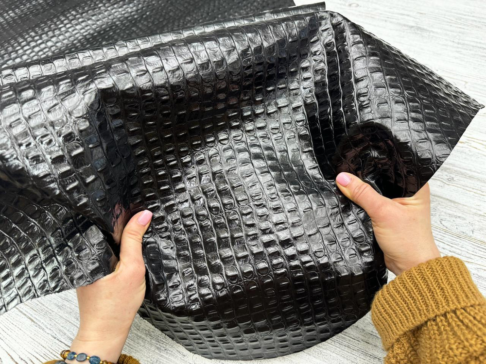 Кожа Crocco Back Black черная натуральная