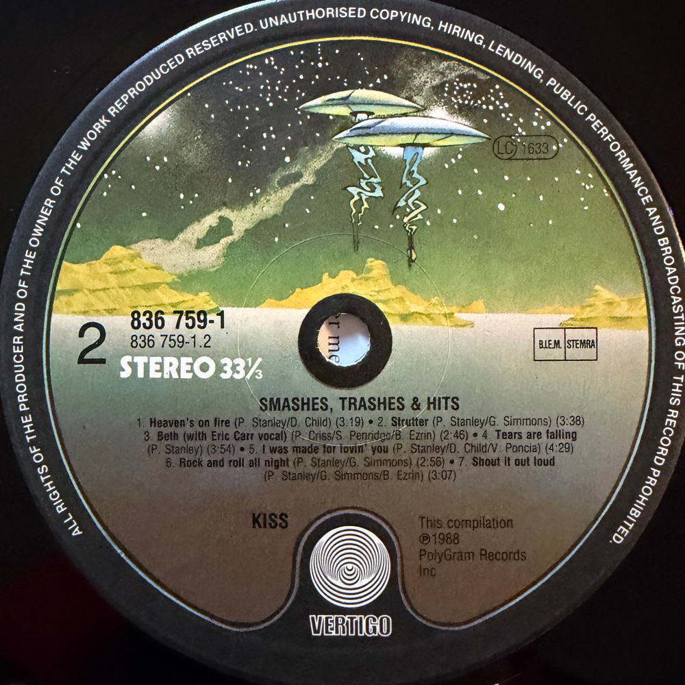 Kiss – Smashes, Thrashes & Hits (Европа 1988г.)