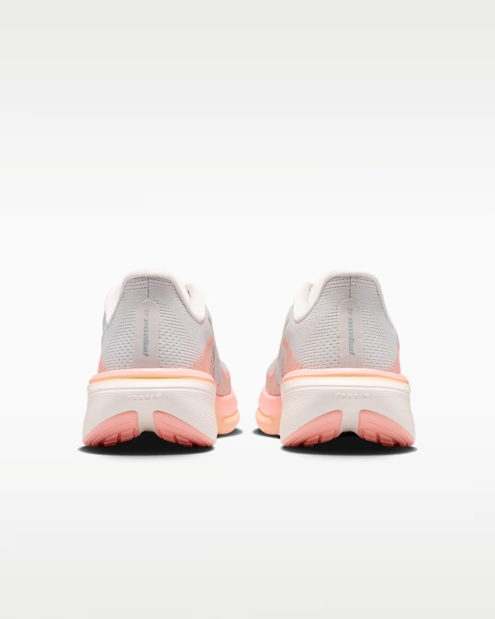 Nike Pegasus 42 Женские кроссовки для бега по шоссе - NIKE