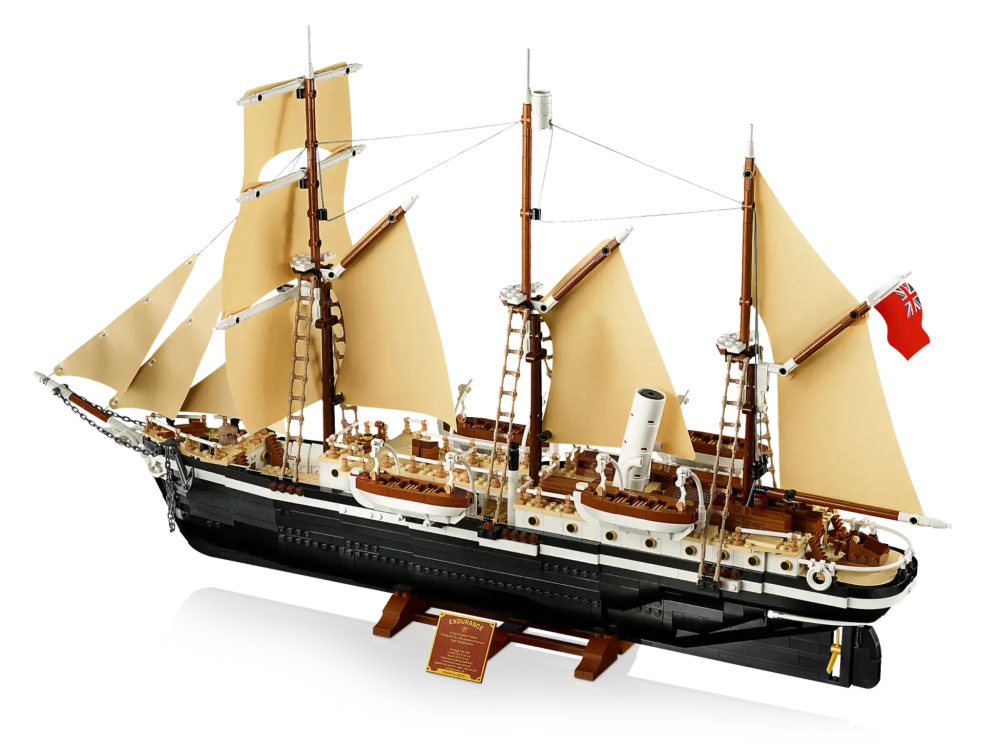 Конструктор LEGO Icons 10335 Модель корабля Выносливость