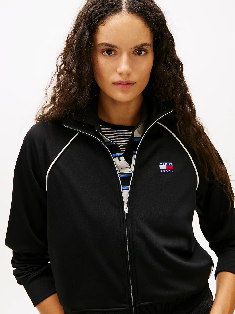 Толстовка женская TOMMY JEANS TJW BADGE TRACK JACK
