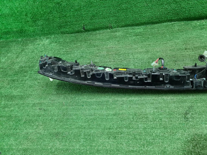 Фонарь крышки багажника Lixiang L7 (2023-н.в.)