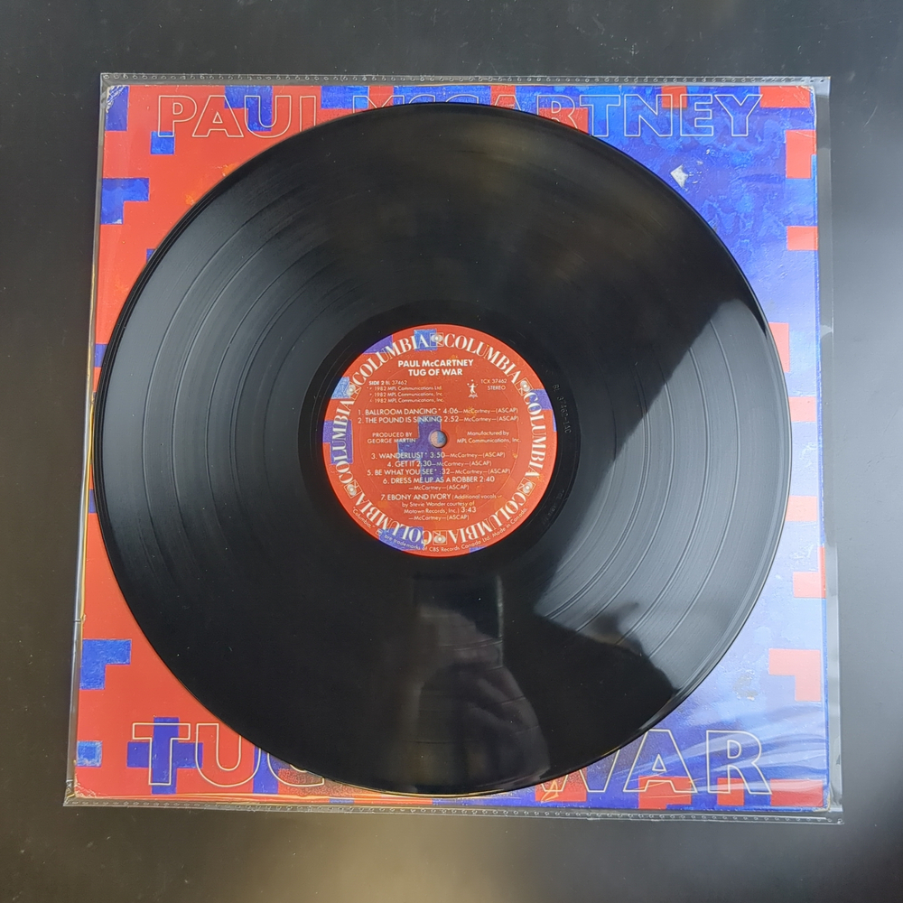 LP Paul McCartney - Tug of War. Зарубежный рок. Виниловая пластинка 12 дюймов. Canada 1982 год